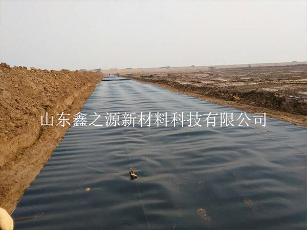 貯存養殖防滲膜需要具備哪些條件環境？